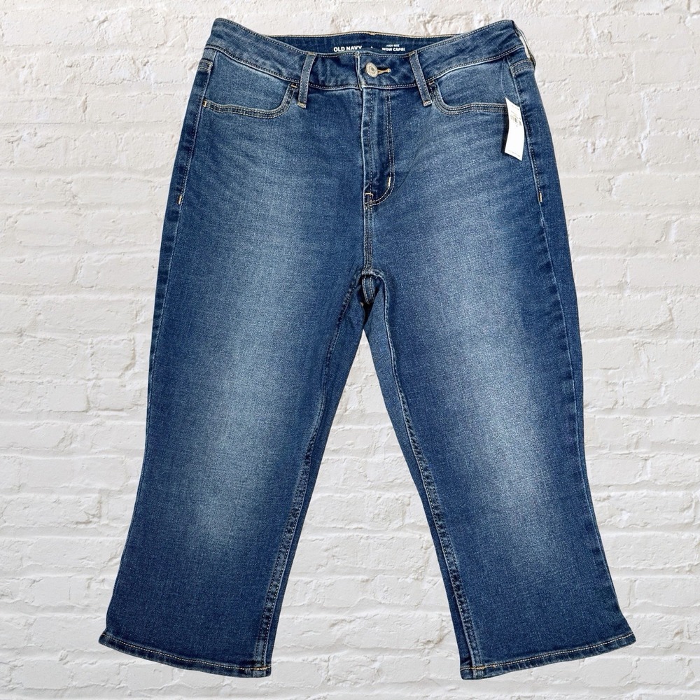 Old Navy High-Waisted Wow Capri Jeans Size 4 Blue Stretch Cool Girl Coastal NWT